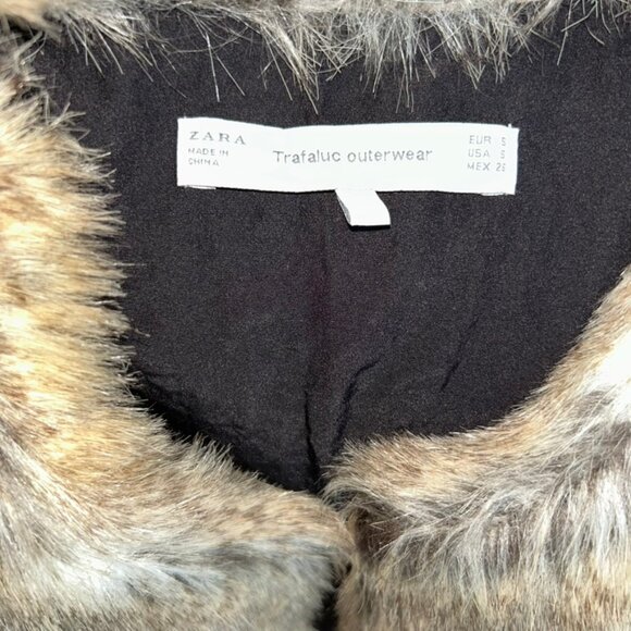 zara faux fur sleeveless jacket vest S - Picture 2 of 4